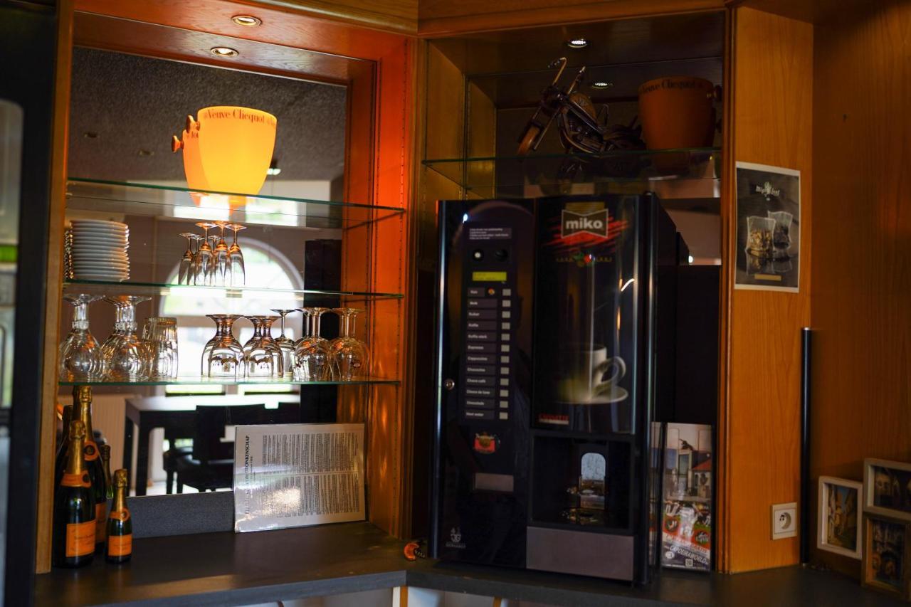 Hotel Prins Van Oranje Дист Экстерьер фото